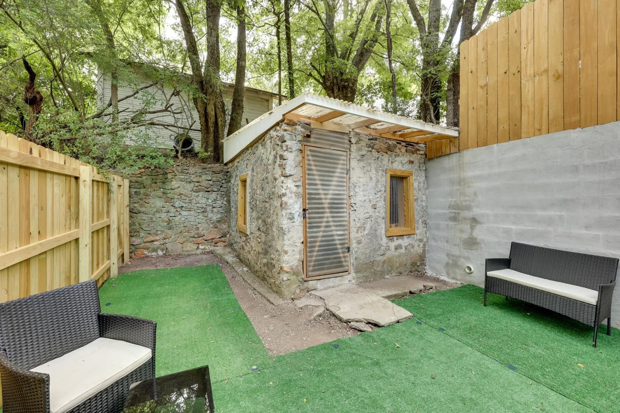 Hot Springs Home With Yard, Walk To Bathhouse Row! Exteriör bild