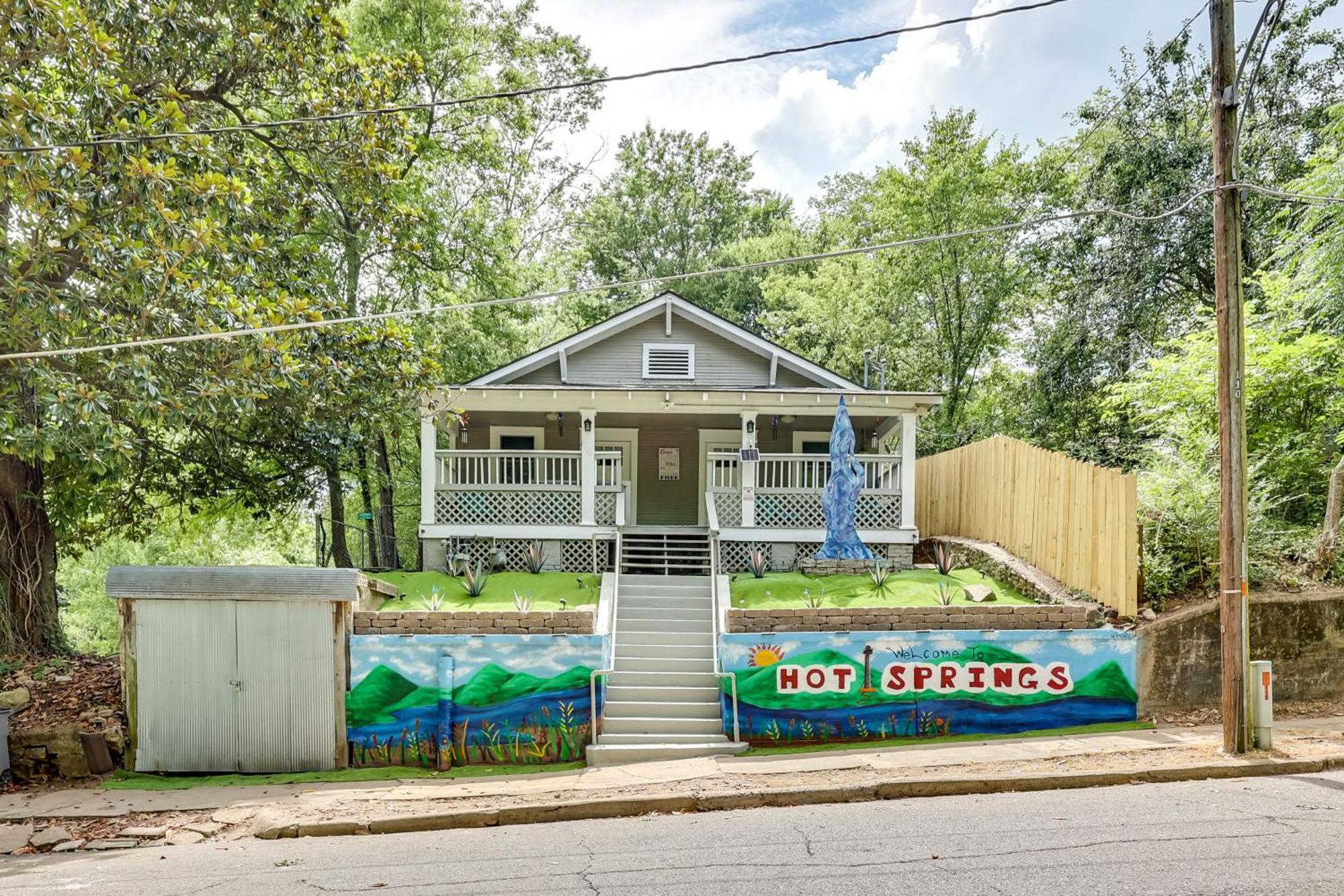 Hot Springs Home With Yard, Walk To Bathhouse Row! Exteriör bild